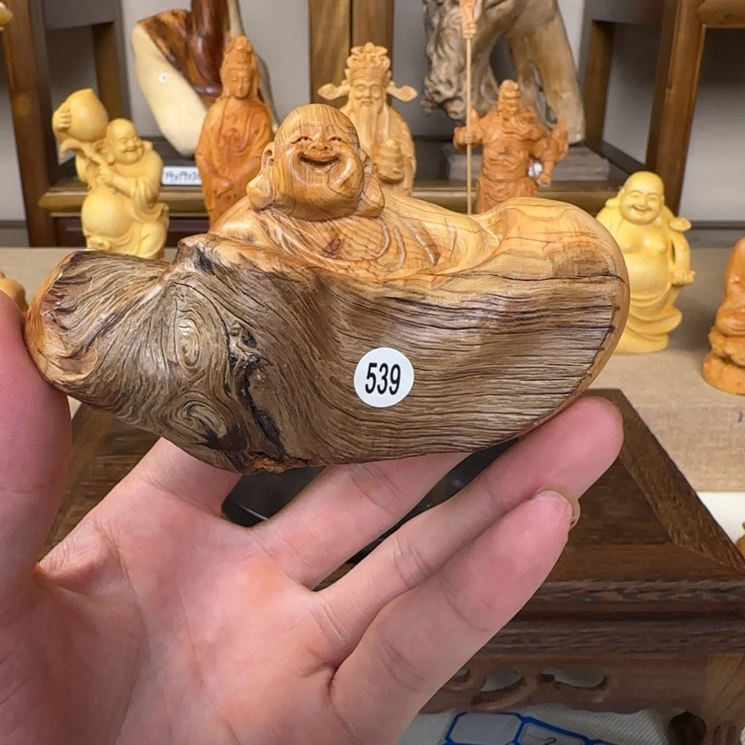 崖柏小木匠艺雕一物一拍