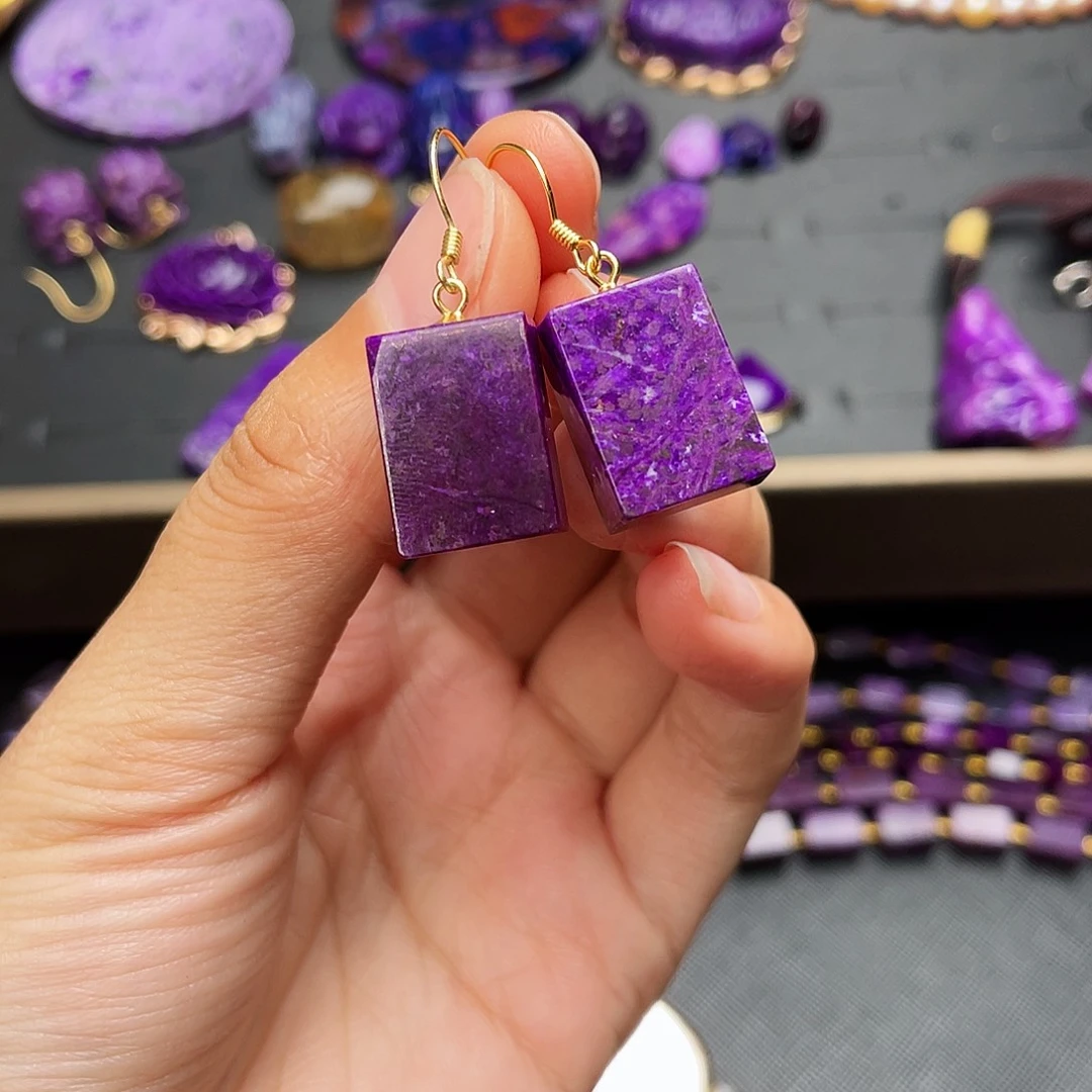 苏纪石（舒俱来）耳钩银S925镶嵌