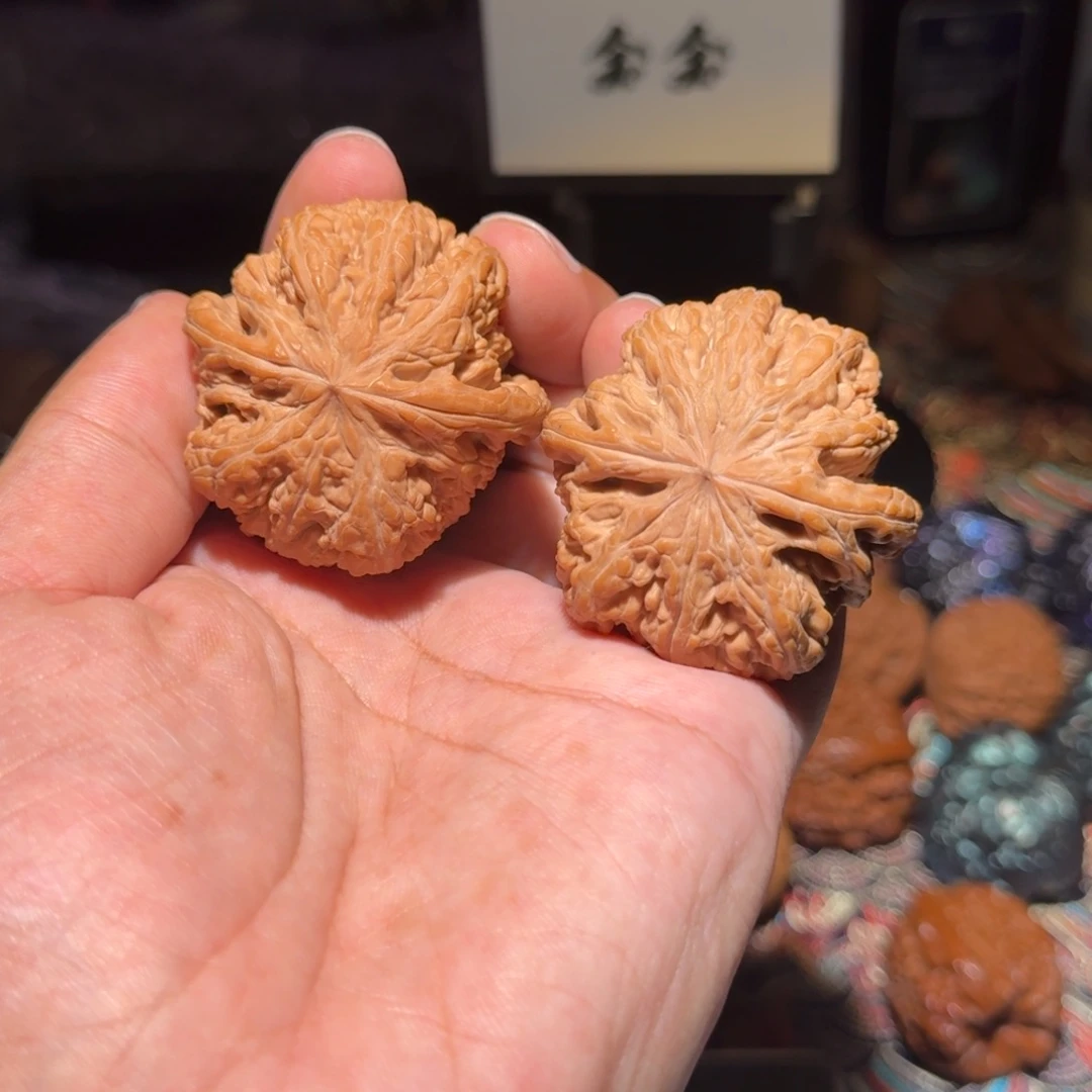 文玩核桃把件1067大粗筋，尺寸46