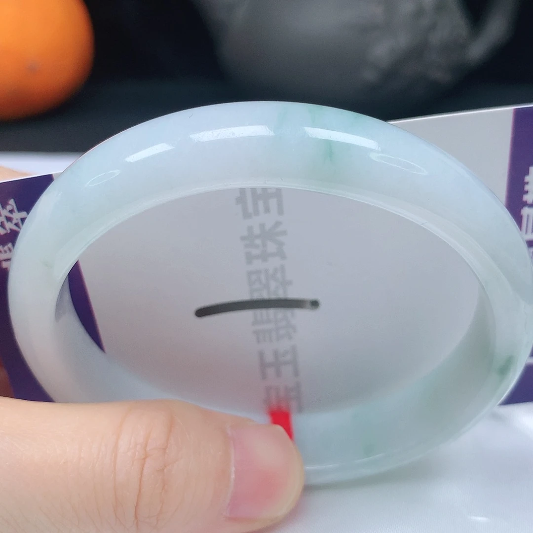 翡翠手镯未镶嵌57贵妃