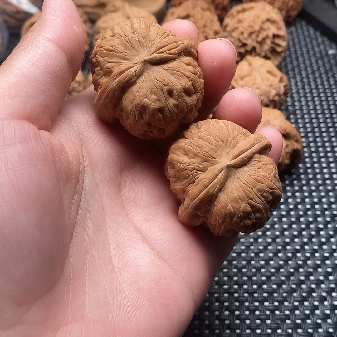 文玩核桃吊坠核桃