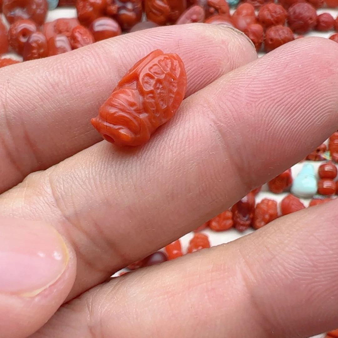 南红玛瑙配饰未镶嵌