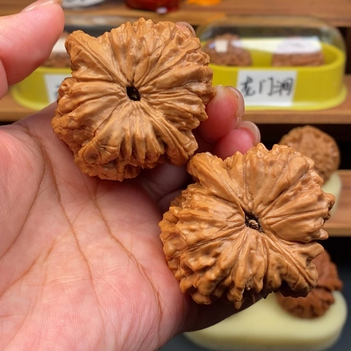 大***子吊坠文玩核桃51全品龙鼎