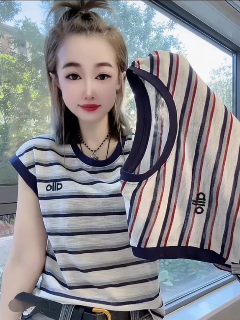 韩系高级感2025年新款条纹夏V领显瘦刺绣坎袖T恤千斤风百搭上衣