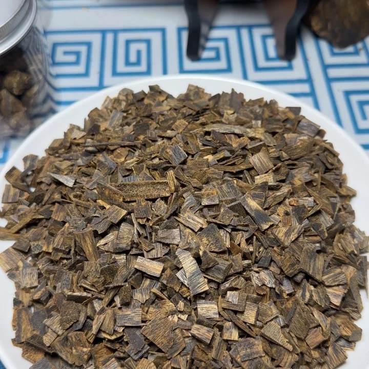 木质沉水绿奇透顶绿米粒100克