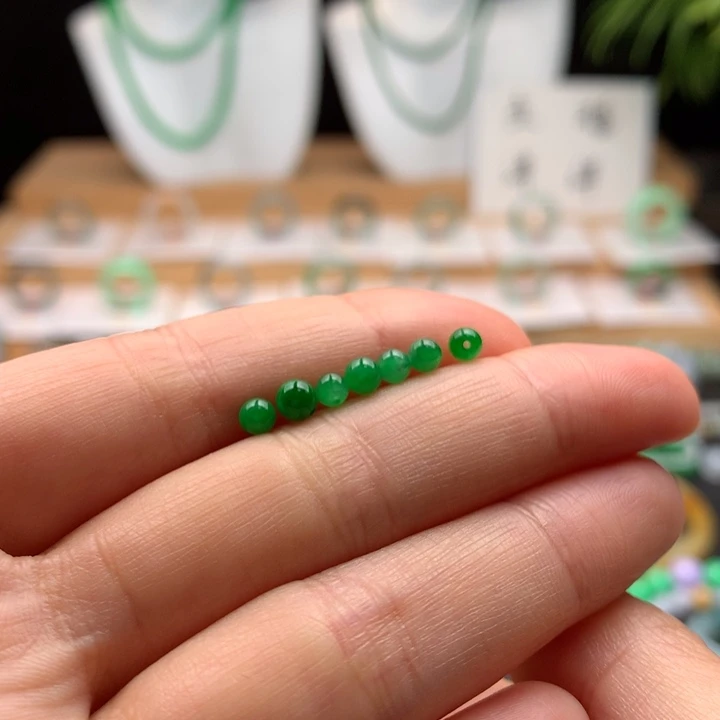 翡翠未镶嵌手链天然缅甸A货翡翠