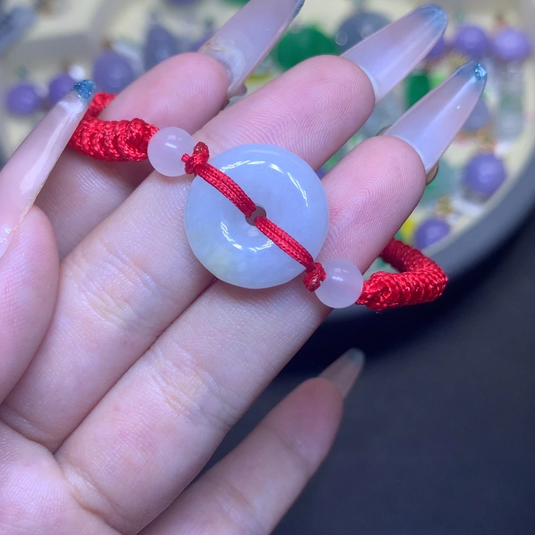 颈饰未镶嵌翡翠天然