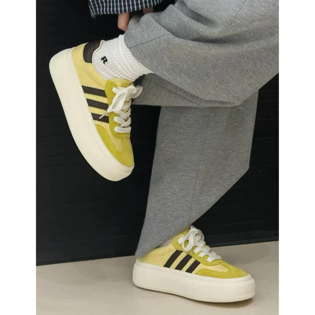 早春厚底德训鞋女2025新款复古板鞋拼色真皮休闲运动鞋