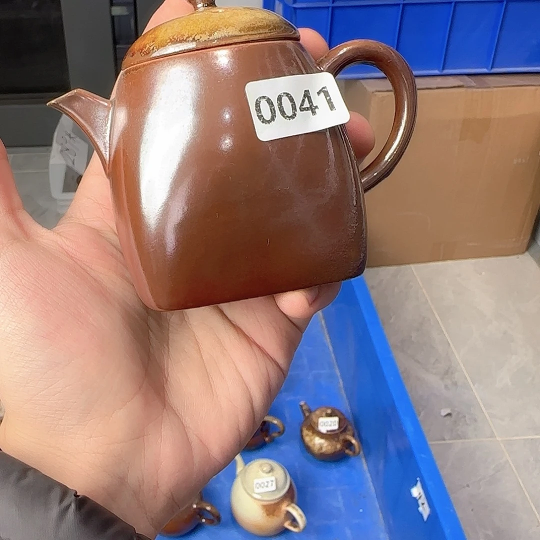 0041（hggjvcssryjkbv