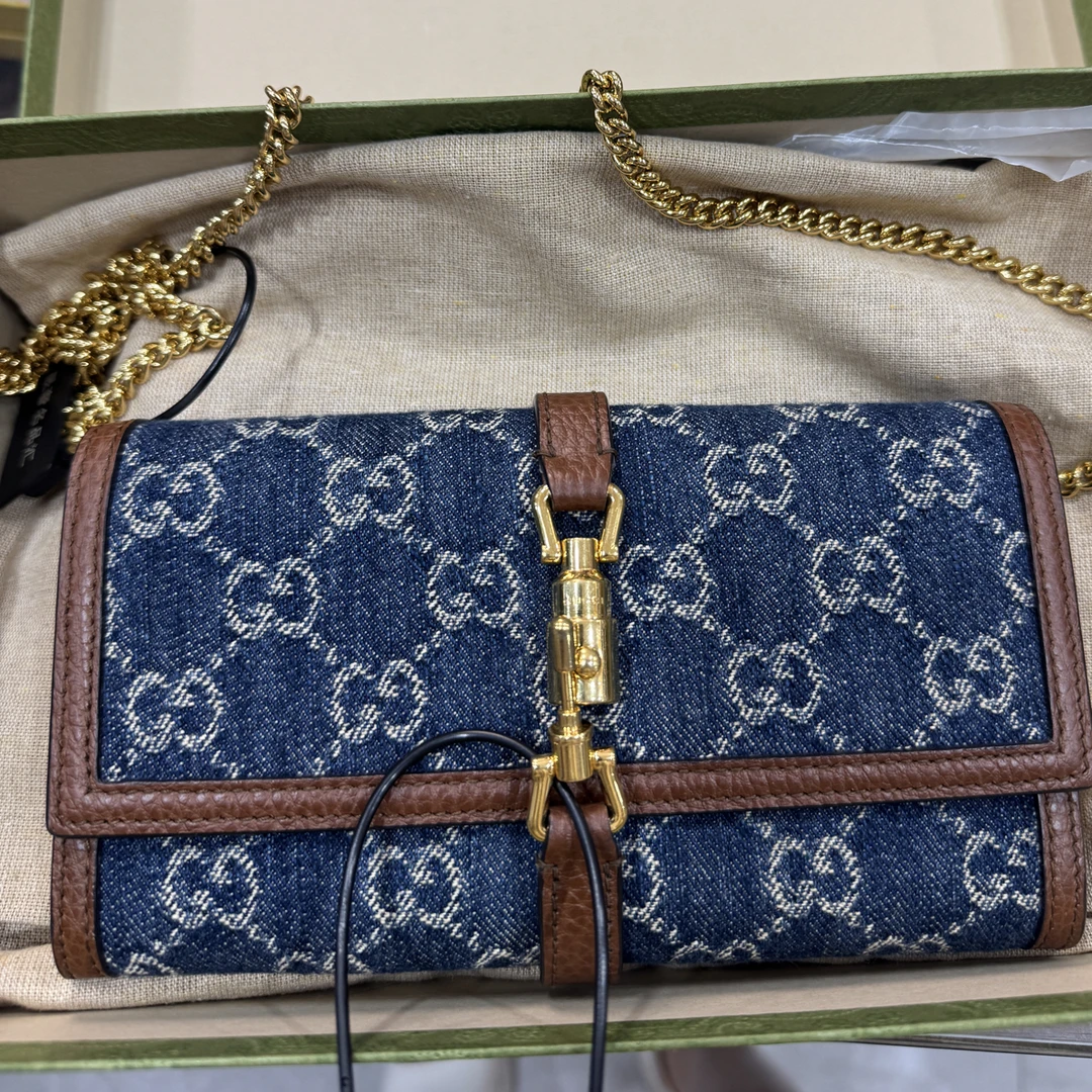 99新 GUCCI/古驰 1961系列牛仔链条横版手机包 成色较新