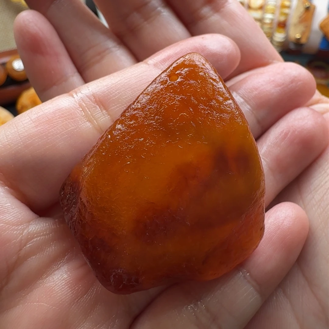 琥珀裸石未镶嵌花蜡原石35克价
