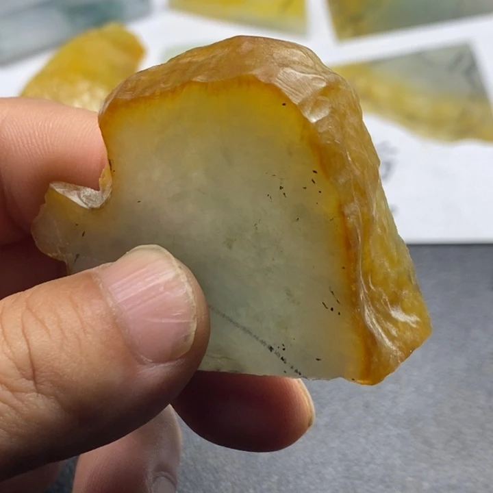 定制翡翠未镶嵌包工