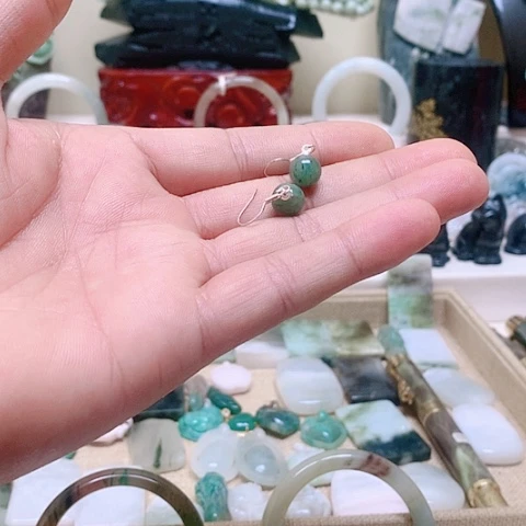 未镶嵌独山玉颈饰蕲*蔡