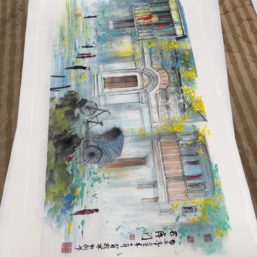 国画花鸟等图案为一体而