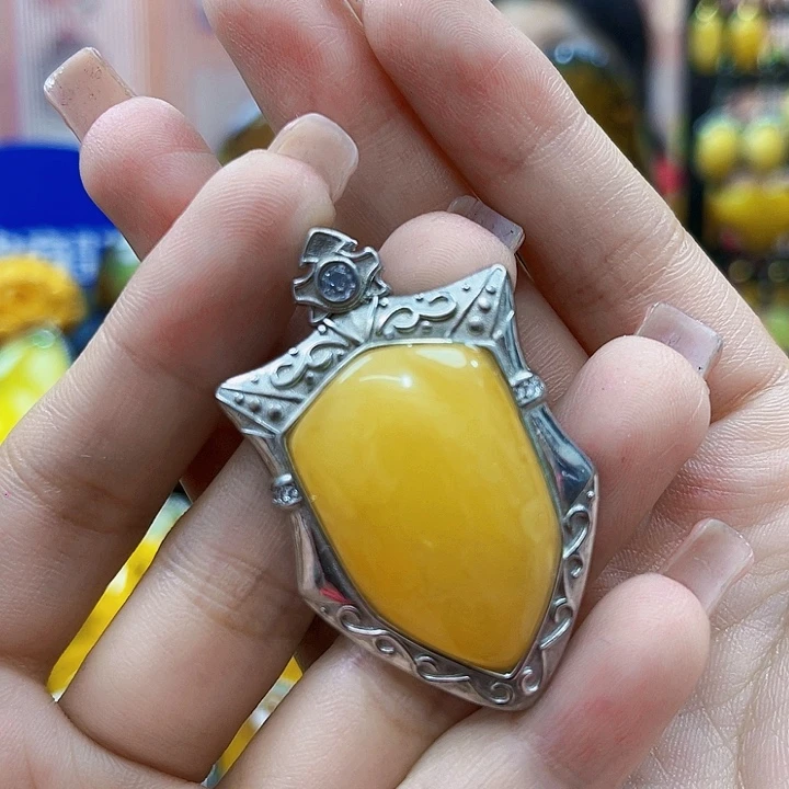 蜜蜡银S925镶嵌裸石吊坠