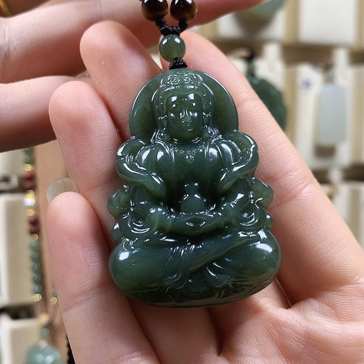 颈饰未镶嵌和田玉多*