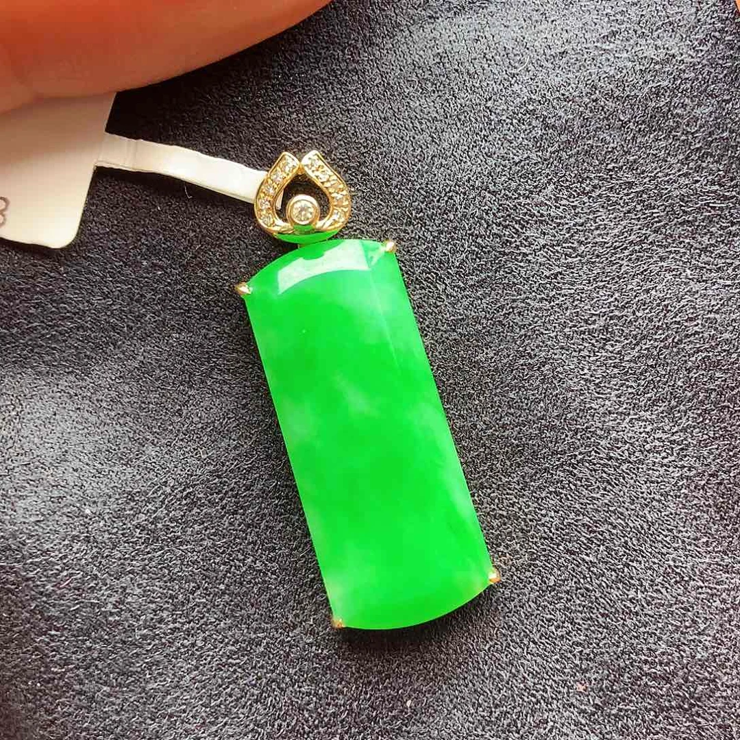 翡翠颈饰18K金镶嵌上新