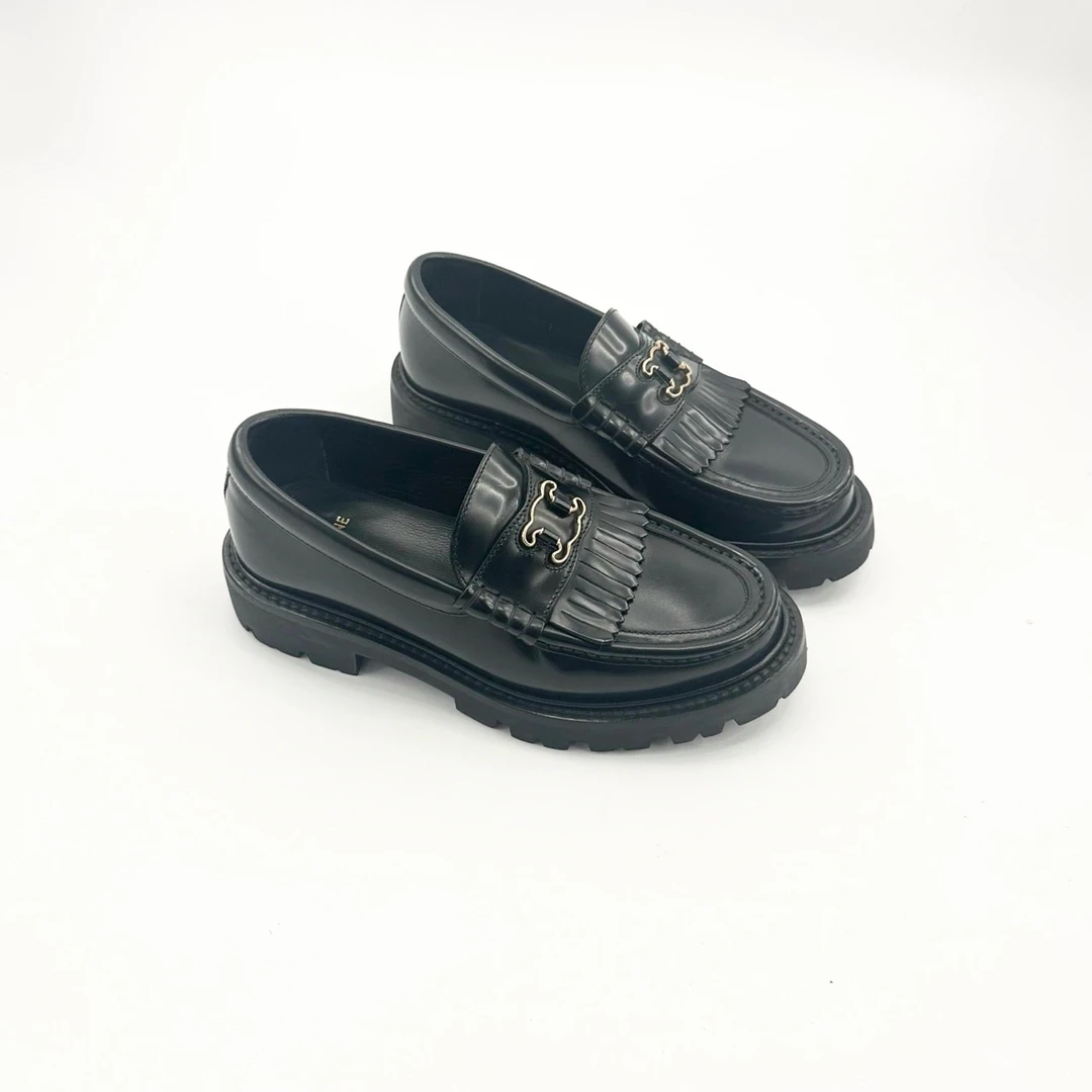 99新 Celine/思琳 Celine赛琳/35.5码/黑色厚底乐福鞋/TT0268