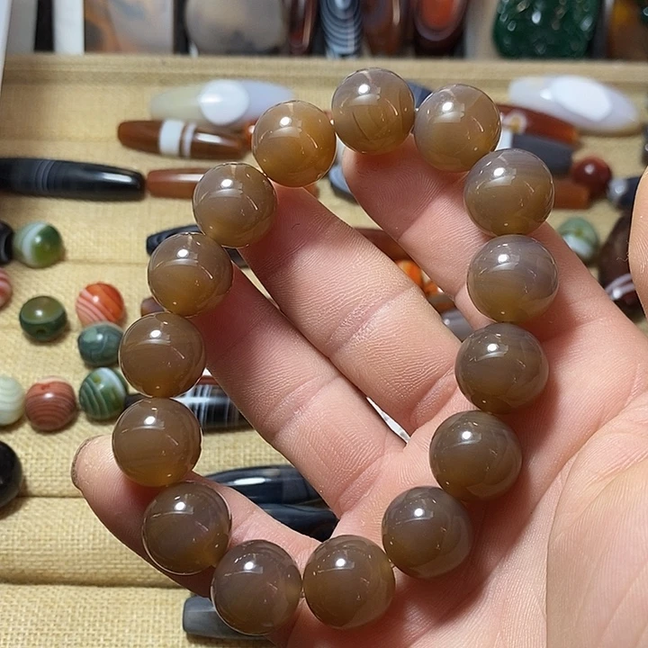 玛瑙/玉髓合金颈饰