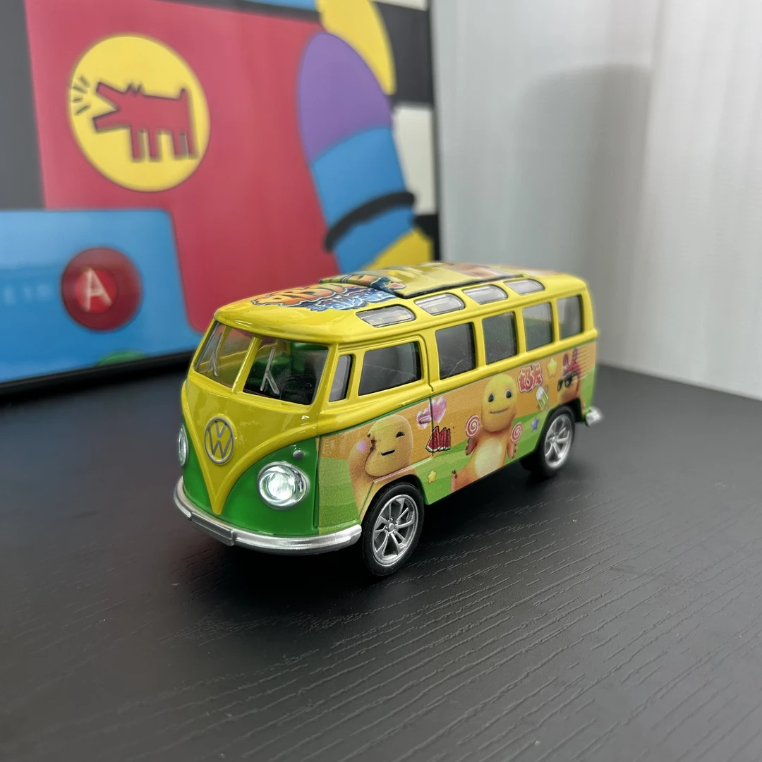 合金声光奶龙中巴双开门带回力车BS