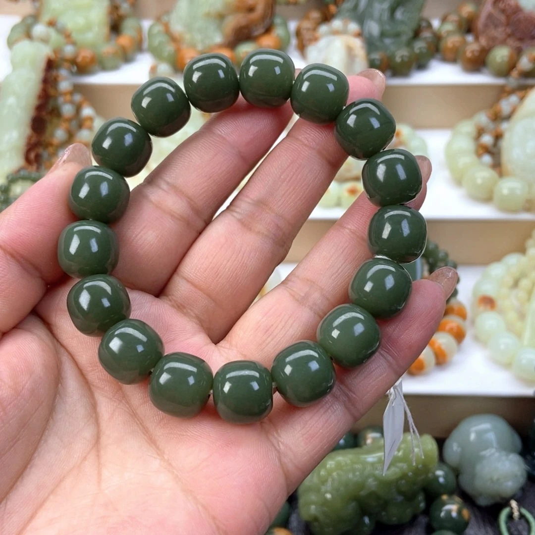 透闪石质玉手串未镶嵌