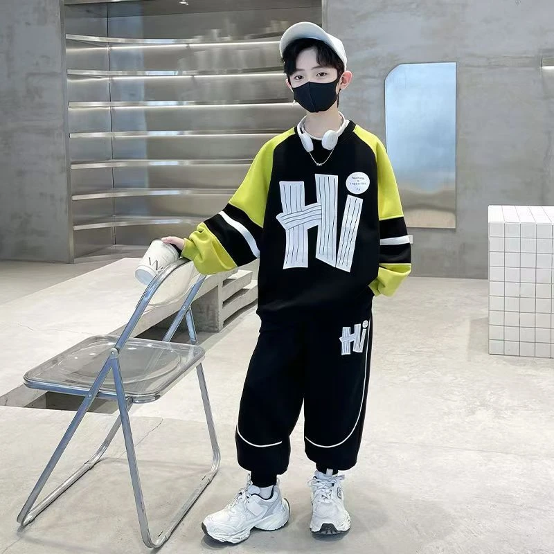 巴拉巴拉云朵儿童套装装男童春装卫衣春秋款2025新款男孩上衣春季