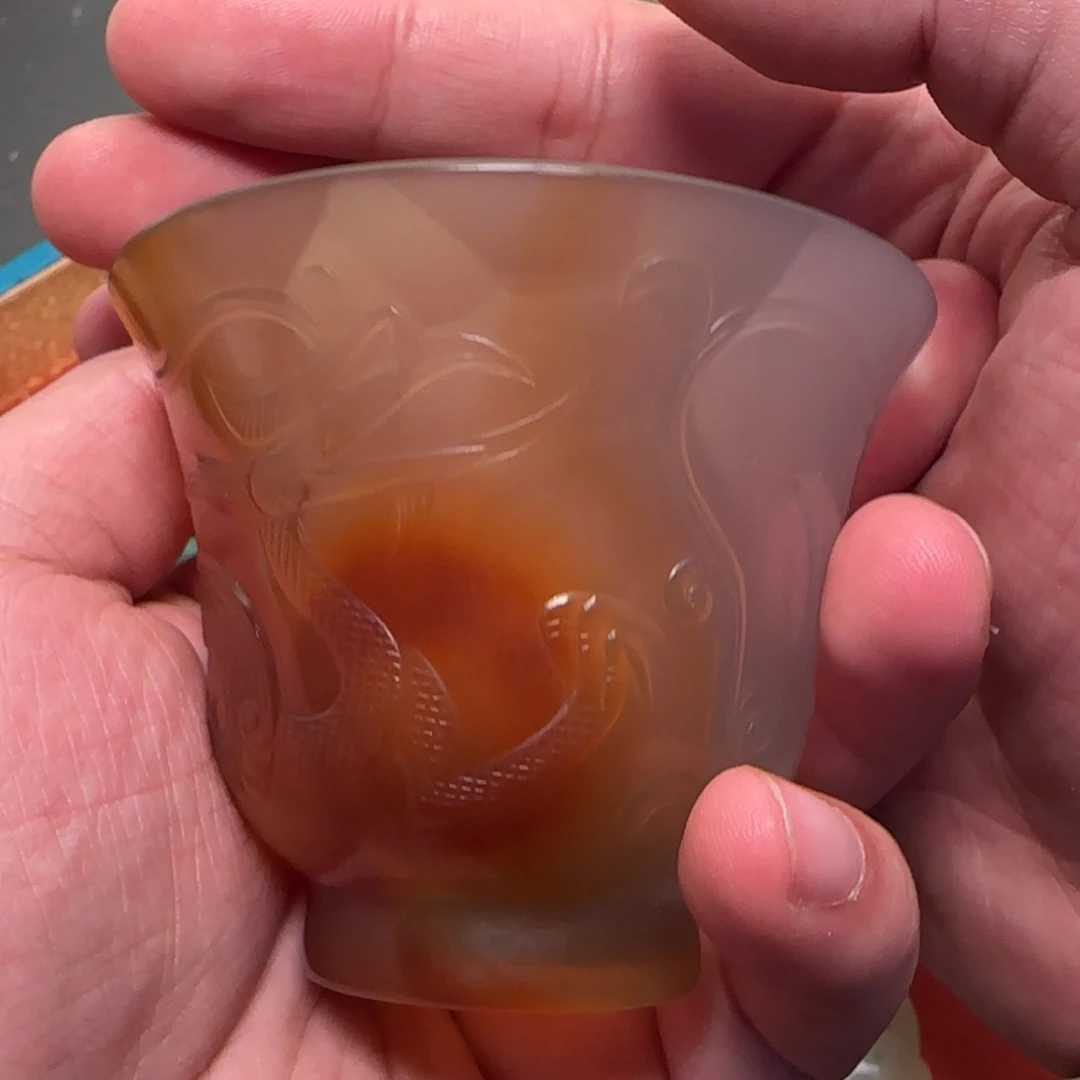 玛瑙/玉髓颈饰未镶嵌剑**心