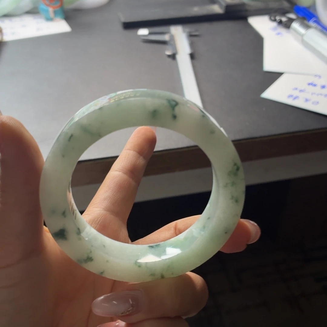 江***1定制翡翠未镶嵌翡翠