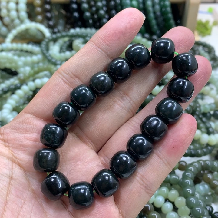 和田玉未镶嵌珠宝奇石