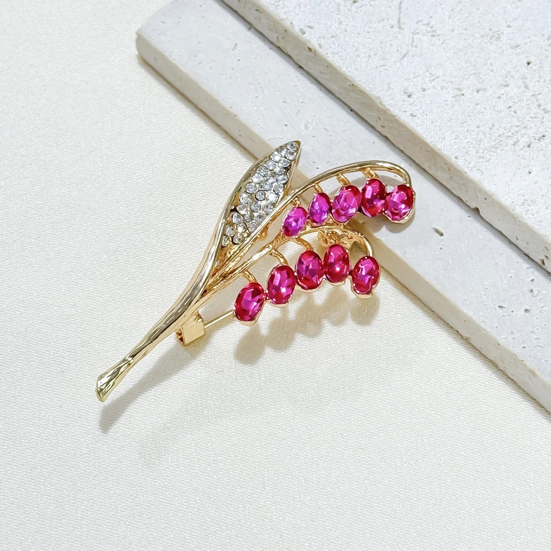 合金锆石胸针 韩国时尚金色麦穗胸针西服气质女士大衣精致别扣针