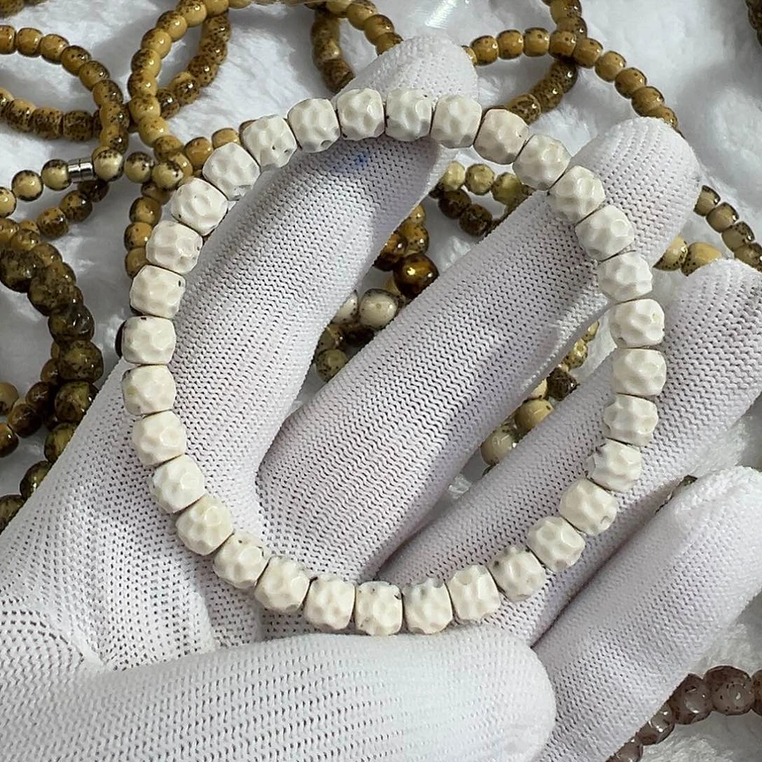 吊坠星月菩提闪购7卡7