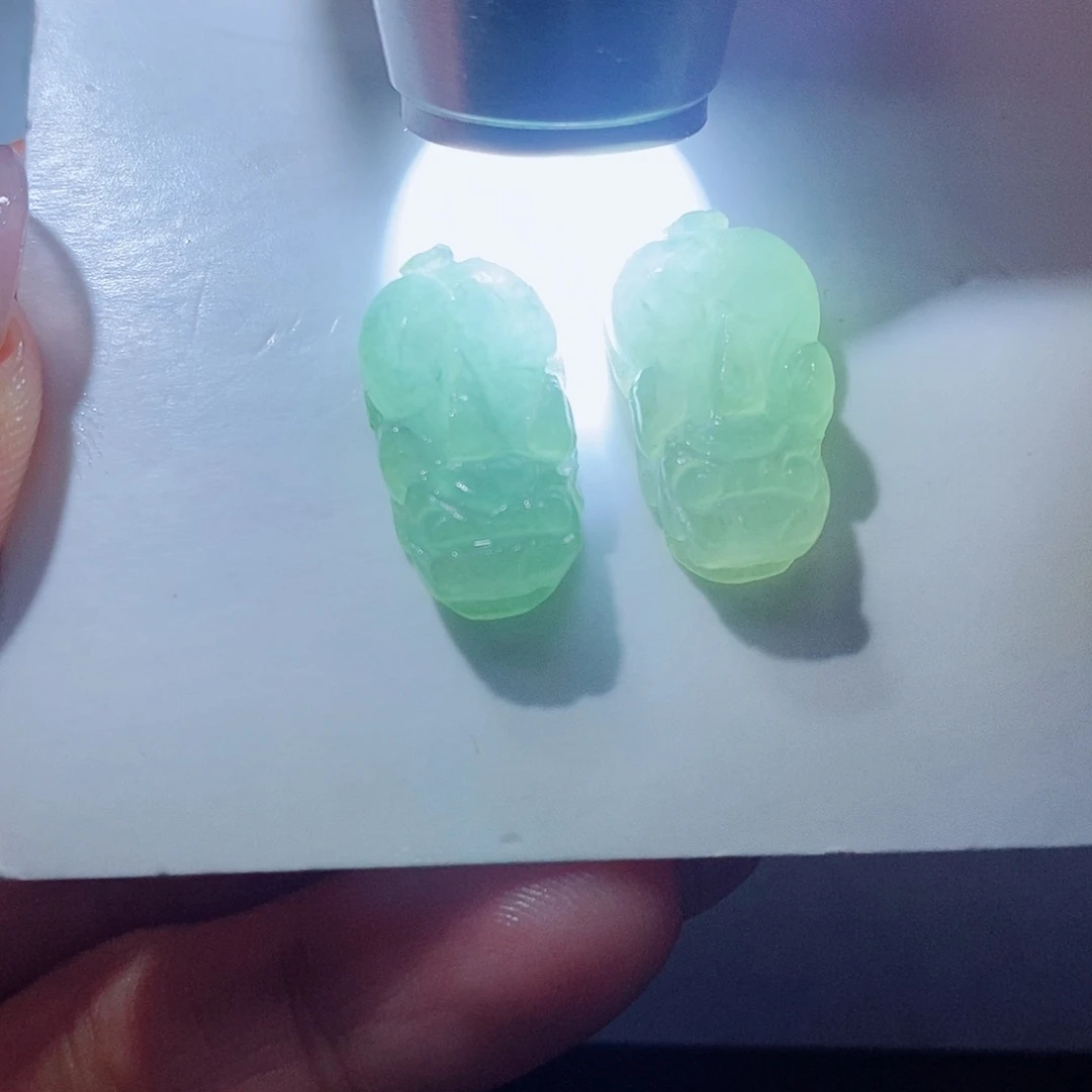 定制翡翠未镶嵌两个一起王炸