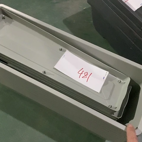 树脂?***x编号481带托瑕疵菜盆