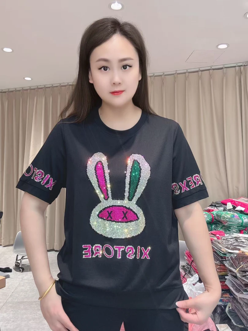 【尚品胖小妞】【兔子图案】2025百搭时尚夏季新款烫钻短袖体恤