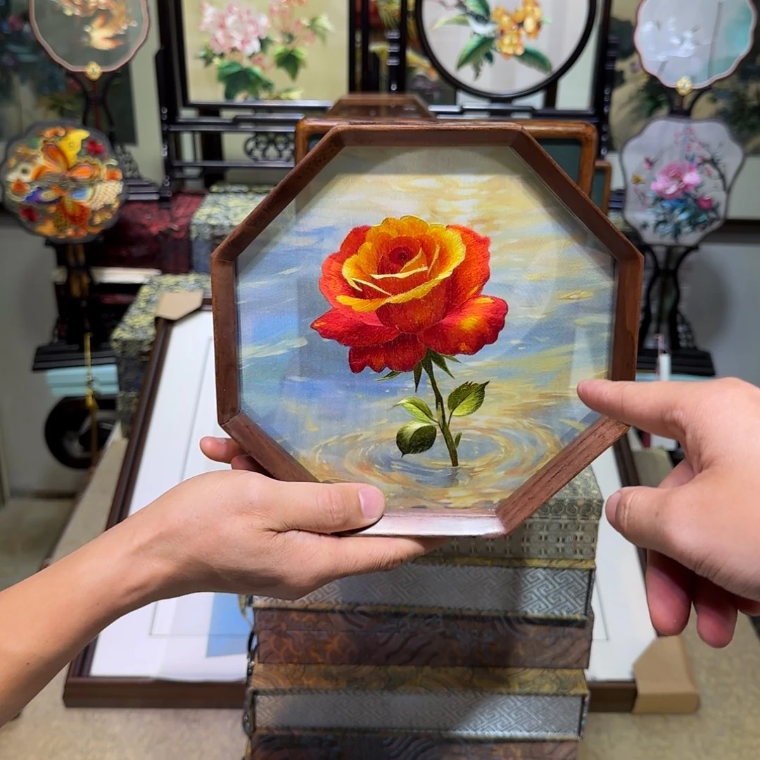 刺绣刺绣工艺精湛独特异色