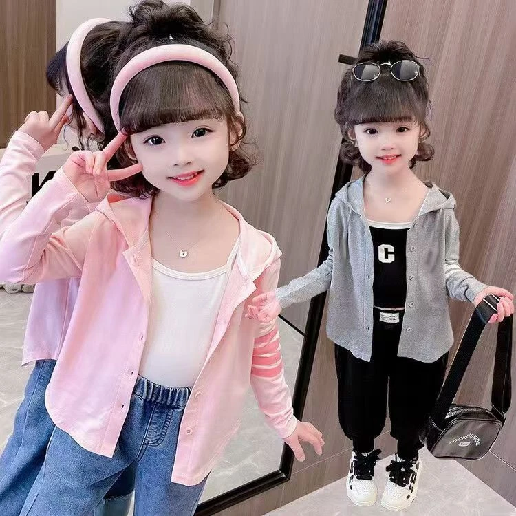 女童女孩外套春秋新款女宝纽扣连帽开衫儿童韩版休闲洋气外套