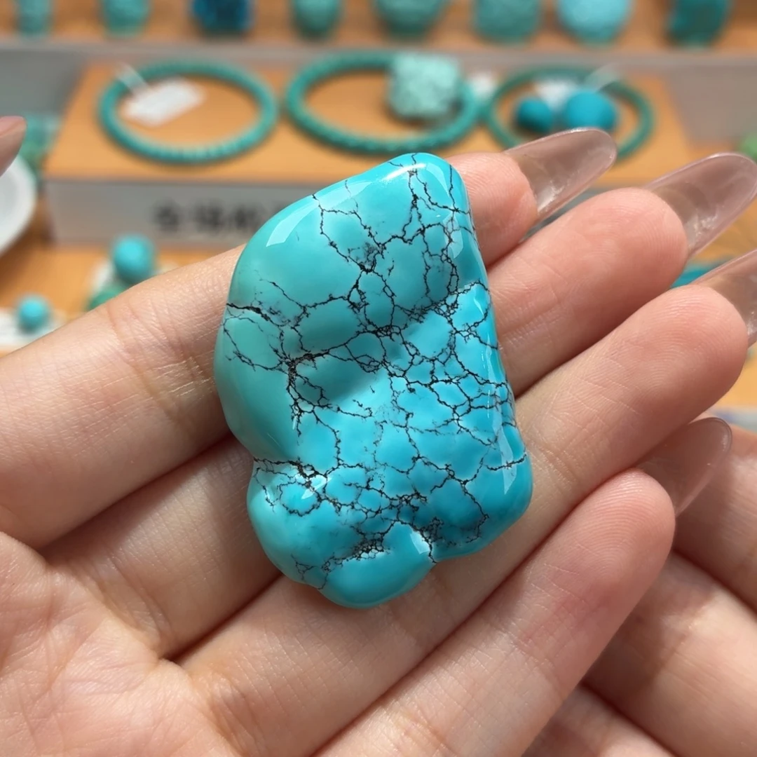 绿松石未镶嵌珠宝奇石水草纹随行