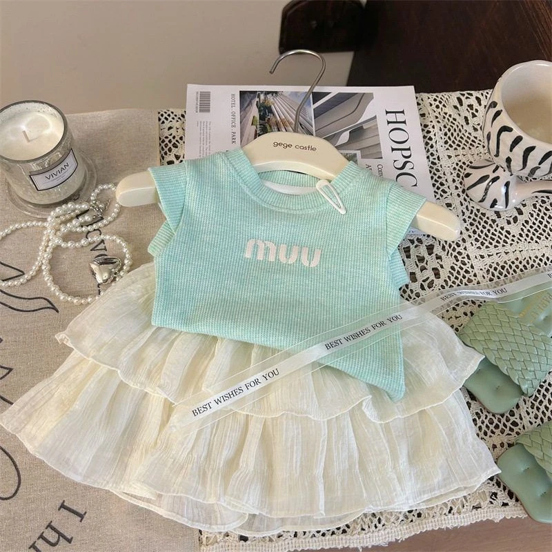 韩版童装2025新款夏季女童飞袖字母背心洋气百褶蛋糕裙裤两件套