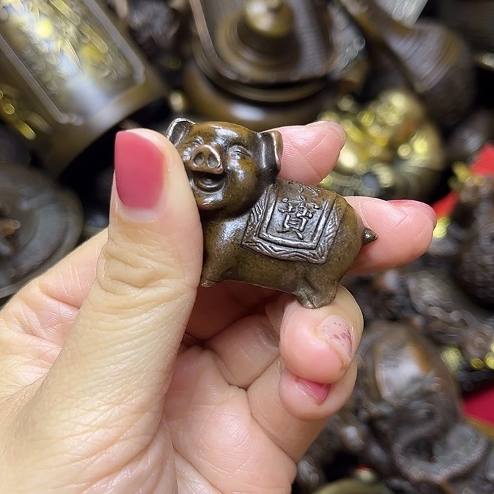 诚信经营精美铜器