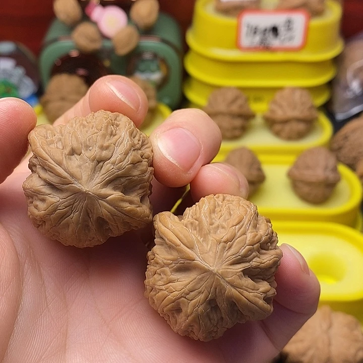 37+铁锤文玩核桃，