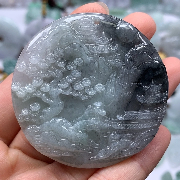 翡翠未镶嵌颈饰山水洒乌鸡料福利