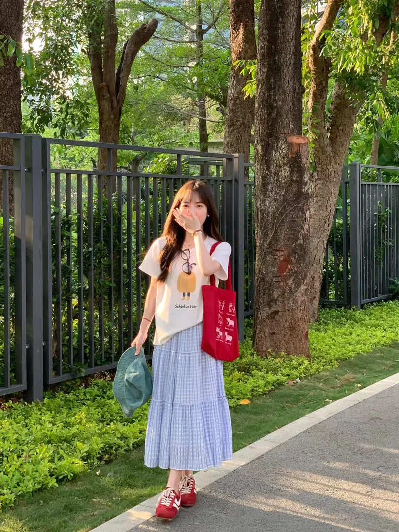 2025春夏新款韩系印花休闲百搭圆领短袖T恤高腰格纹半身裙套装