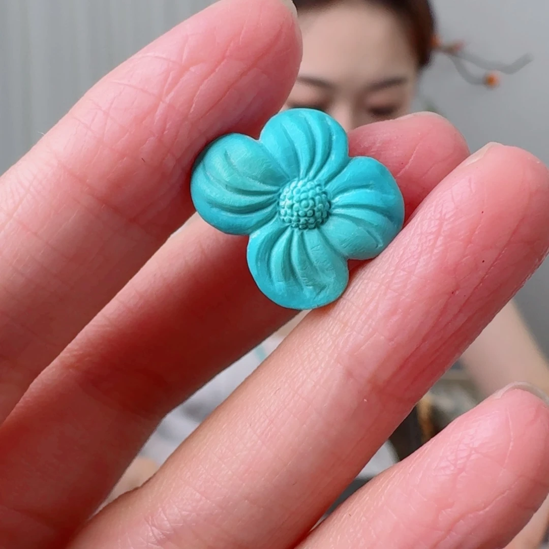 未镶嵌绿松石珠宝奇石