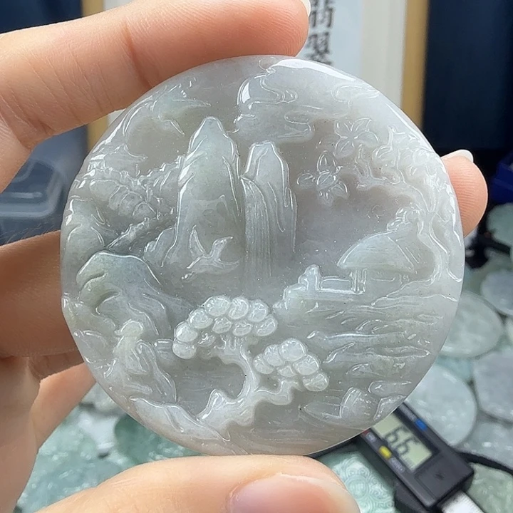 翡翠未镶嵌颈饰翡翠