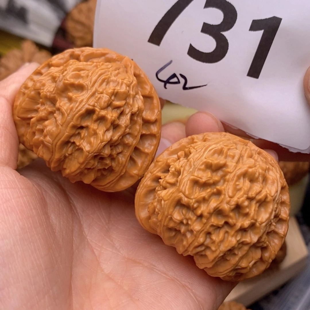 文玩核桃把件731号42白