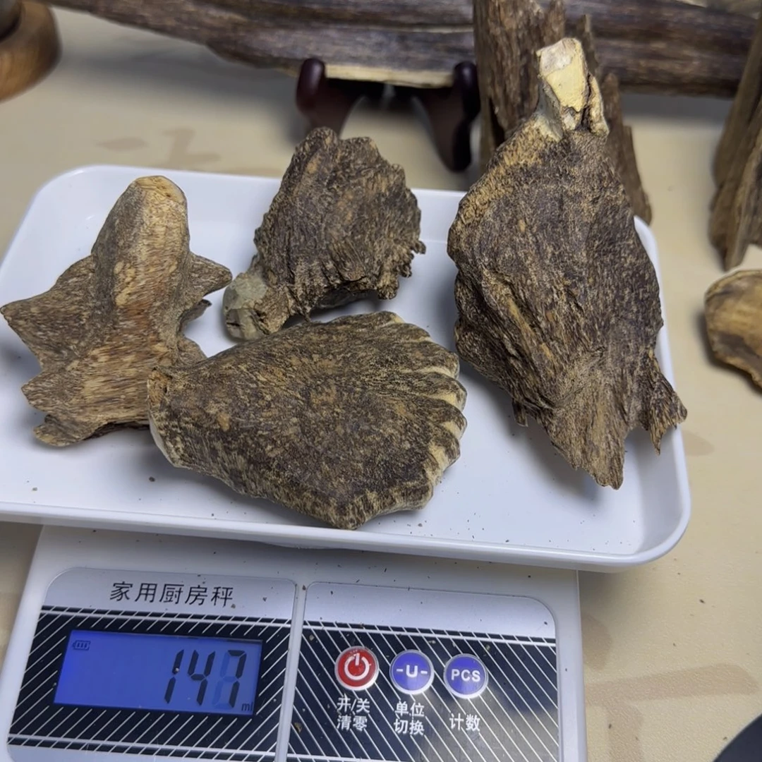 用***9木白木香口袋料子146克