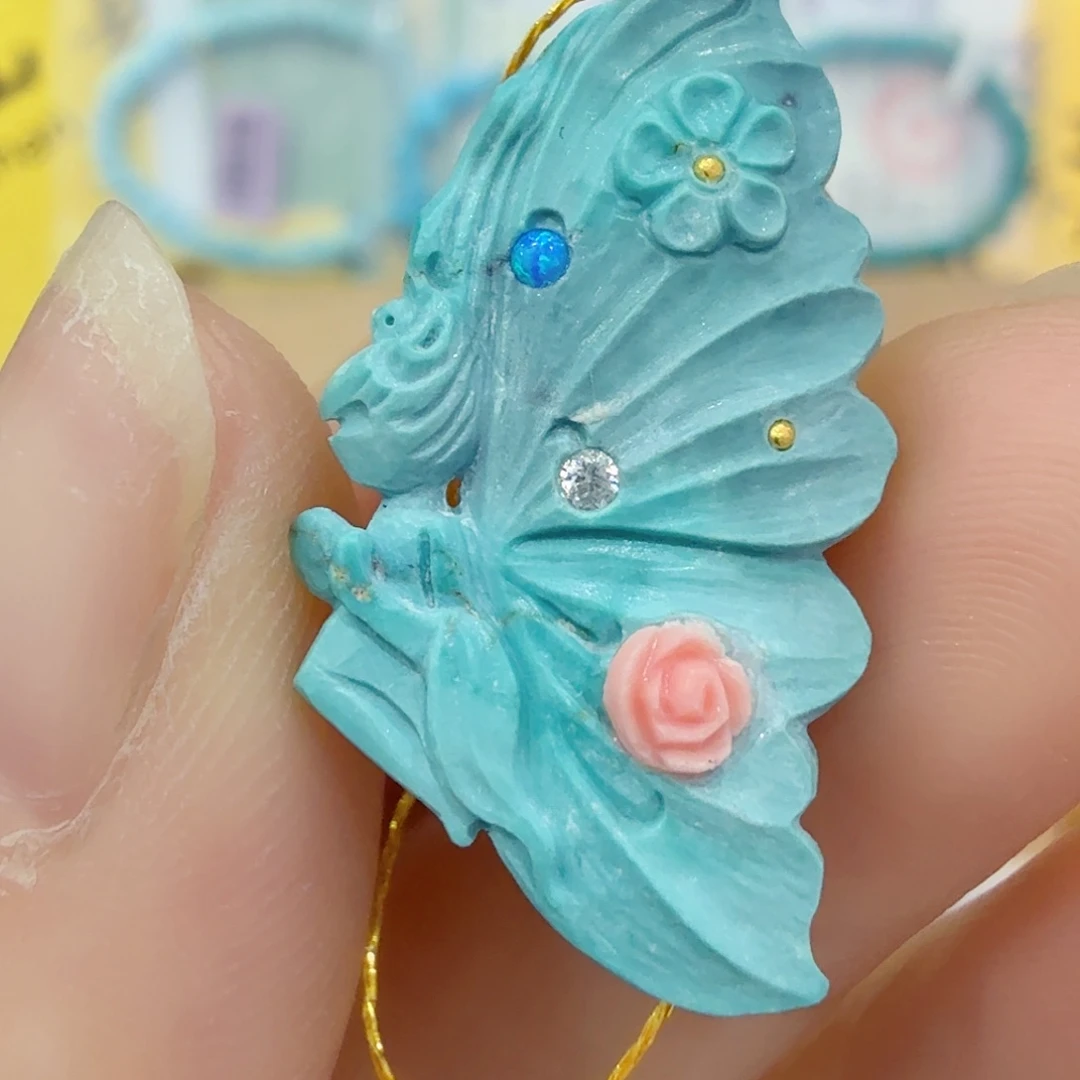 绿松石未镶嵌珠宝奇石