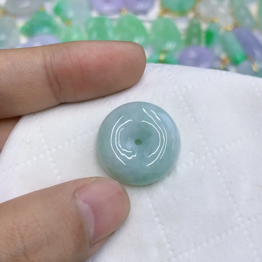 【闪购商品】颈饰未镶嵌翡翠