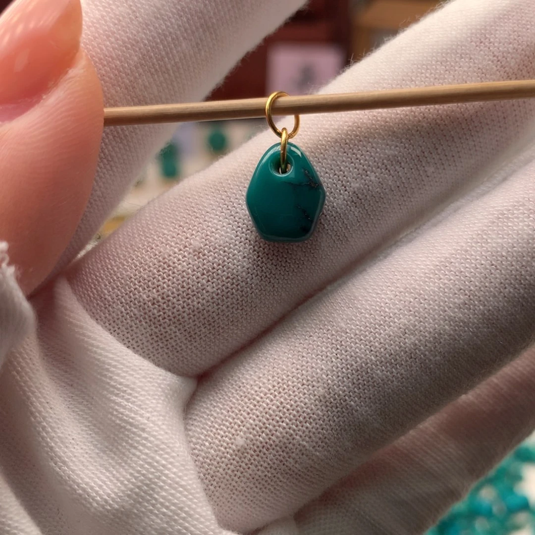 绿松石18K金镶嵌配饰