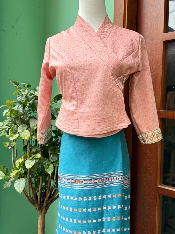 新中式国风少数民族傣装上衣高级感修饰大气简单